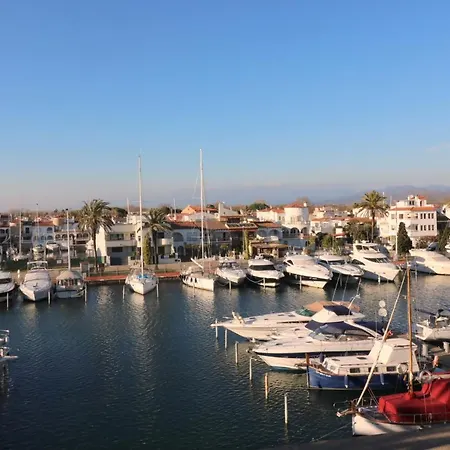 Cavall De Mar - Piso, Vista Al Puerto * Empuriabrava